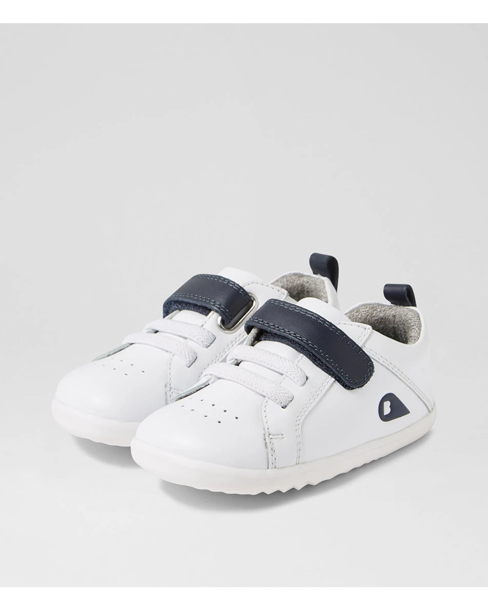 Shoes Bobux Step Up 22 Bobux Pace Optical White Navy – Kidstuff