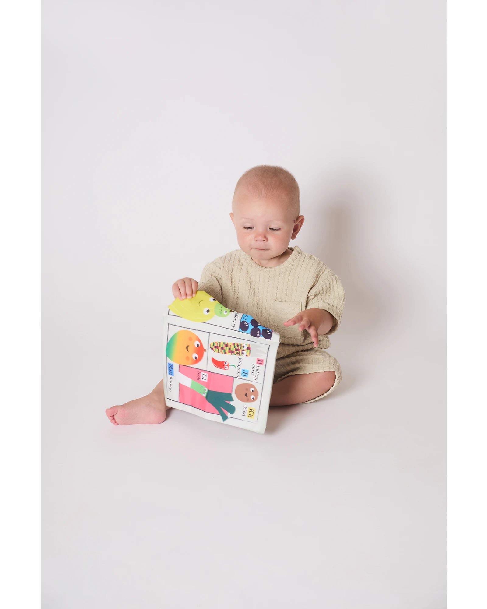 Jo & NicS Crinkly Cloth Books - Fruit & Veg