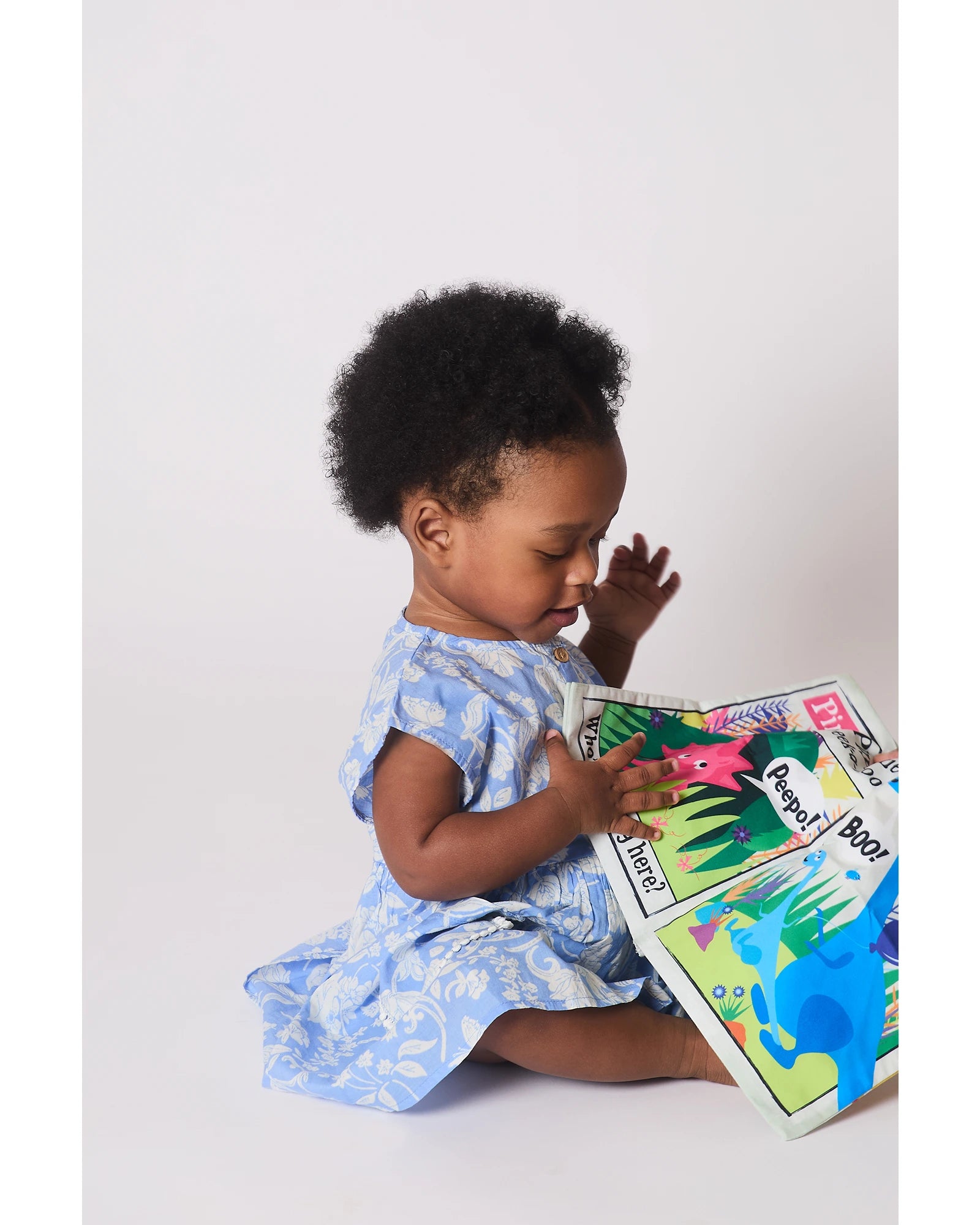 Jo & NicS Crinkly Cloth Books - Rainbow Dinosaurs