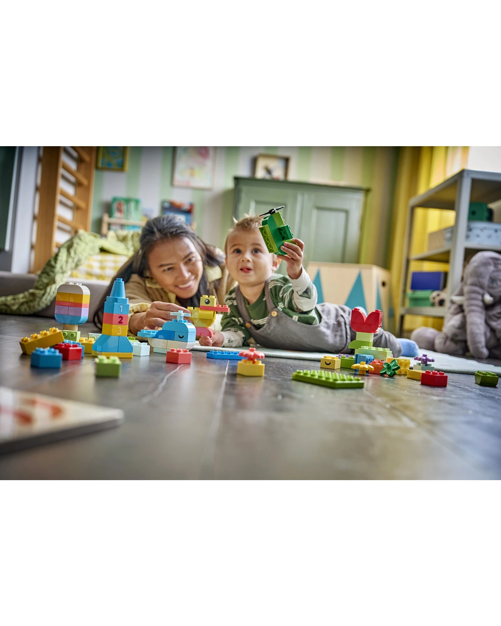 10479 Colorful Creative Box