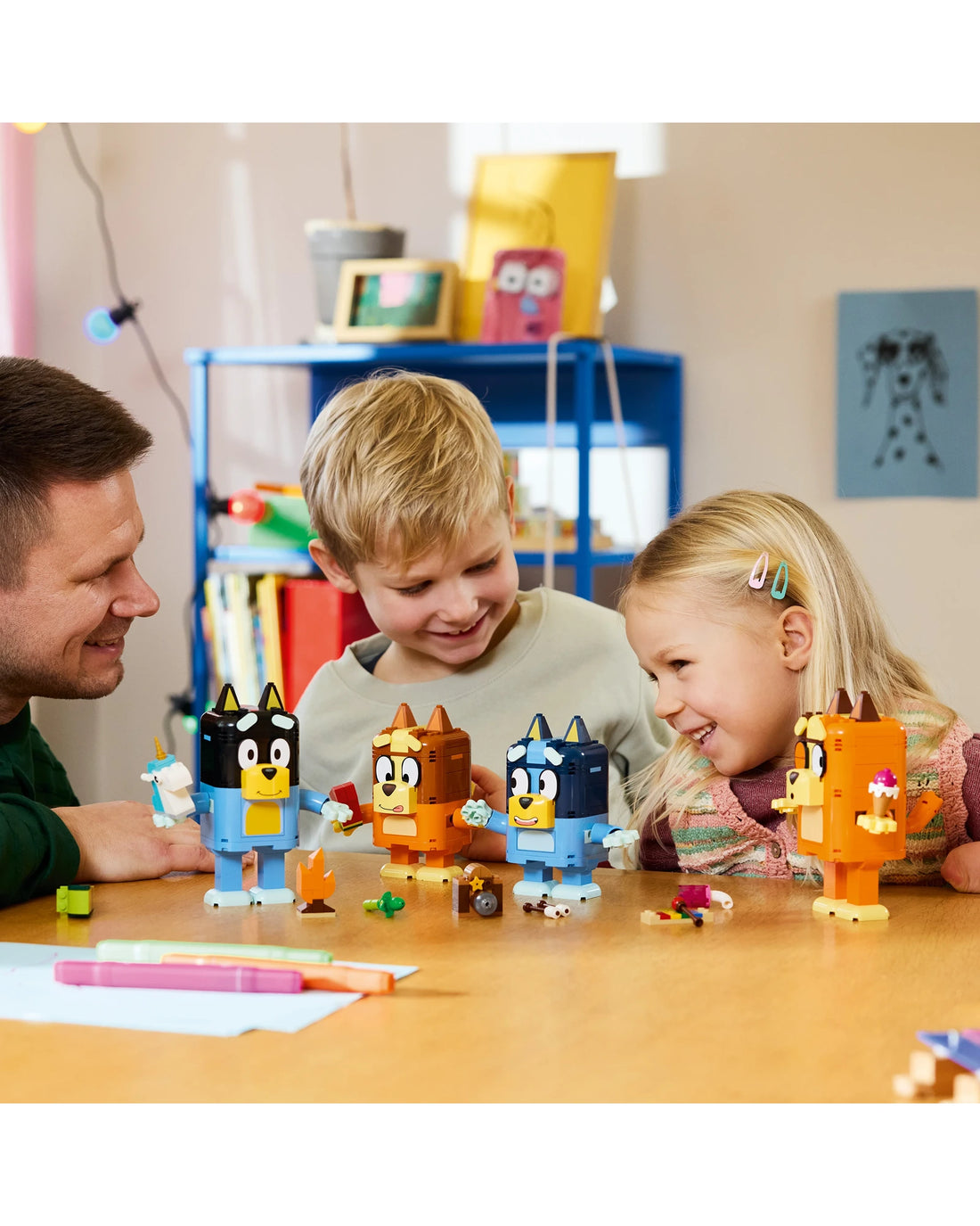 11217 Brick-Built Bluey Family