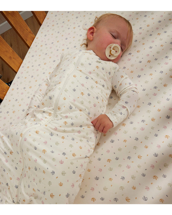 Grow Kindly 2.5 TOG Swaddle Sleeping Bag - Rainbow Dreaming