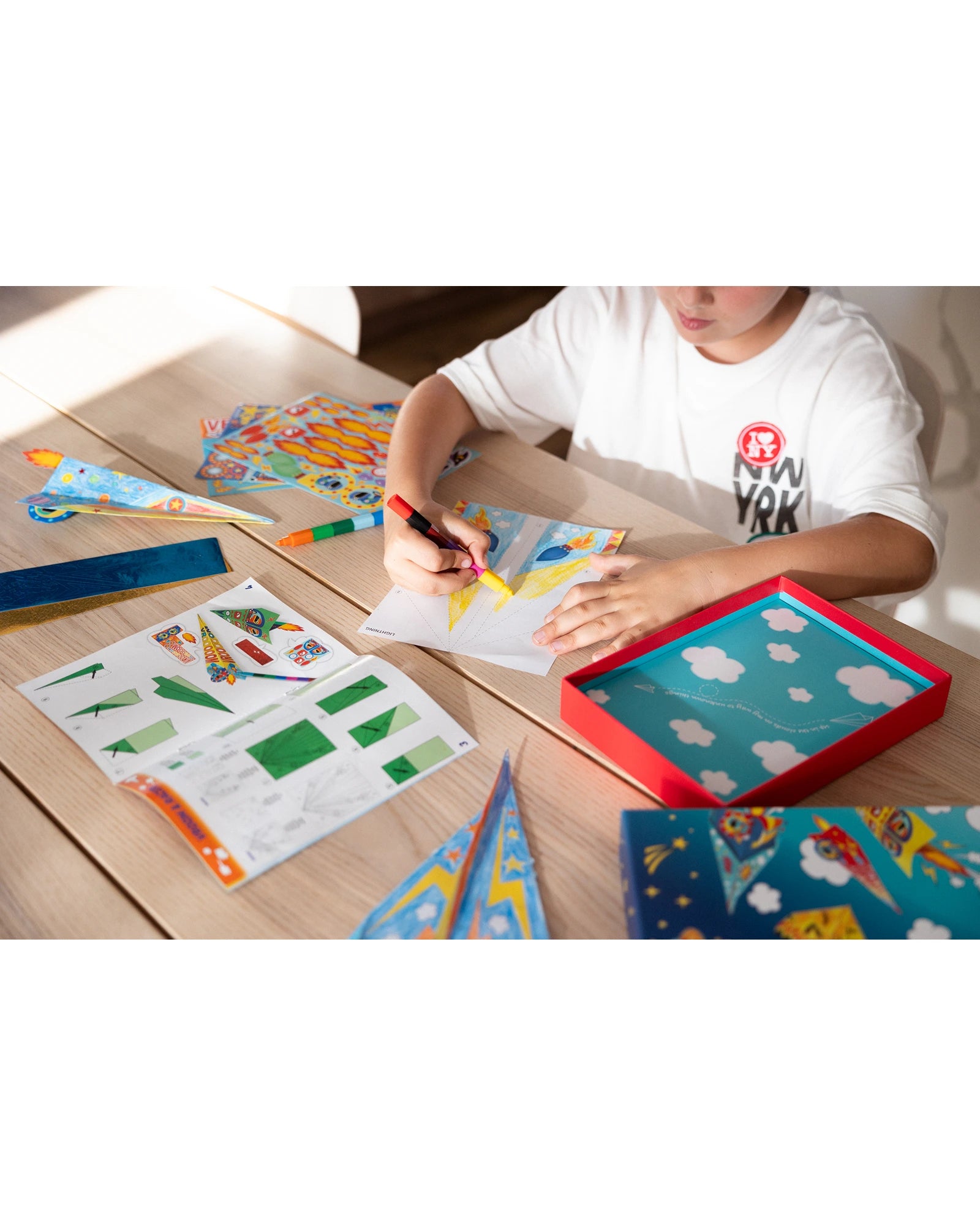 Paper Planes Design & Fly