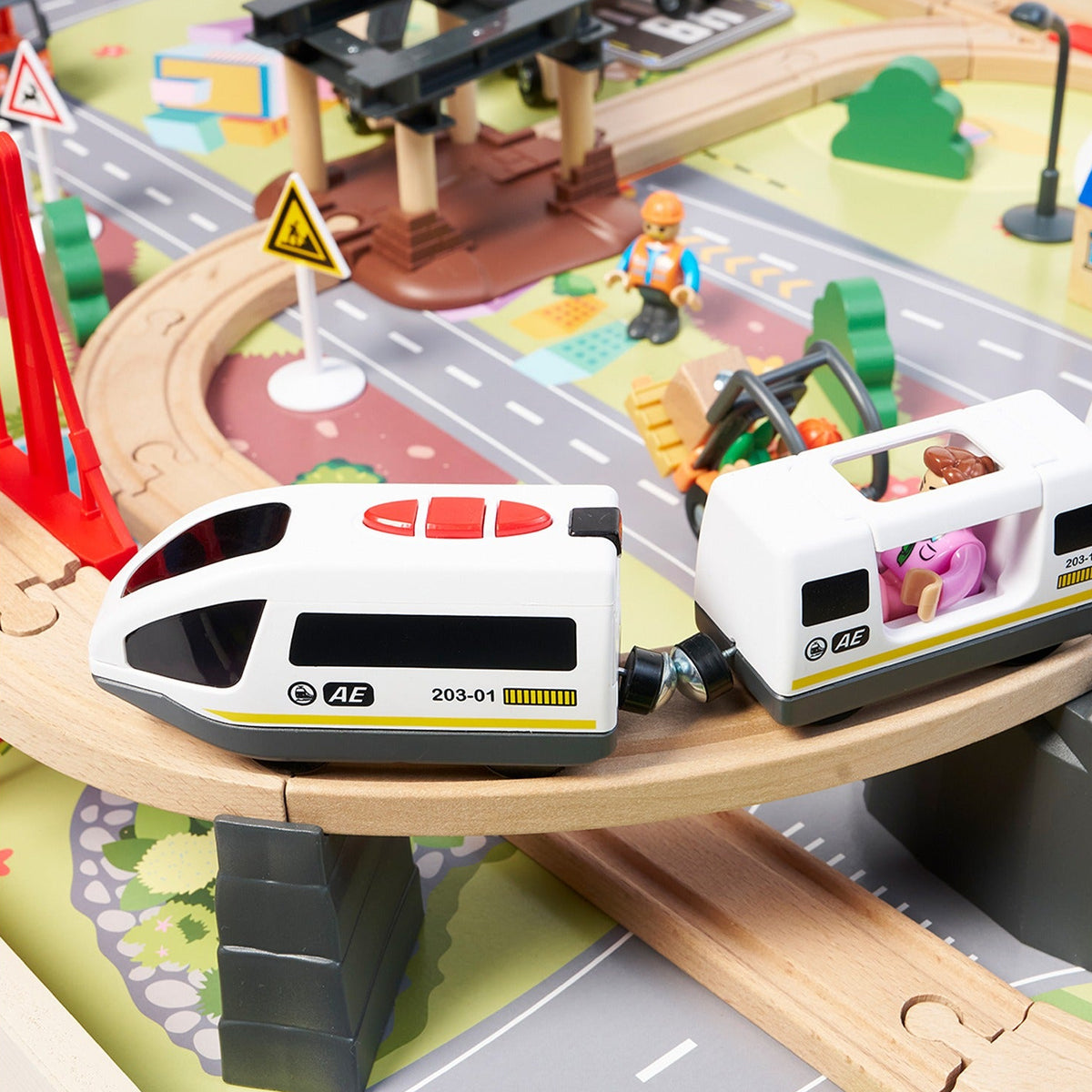 Metro City Train Table