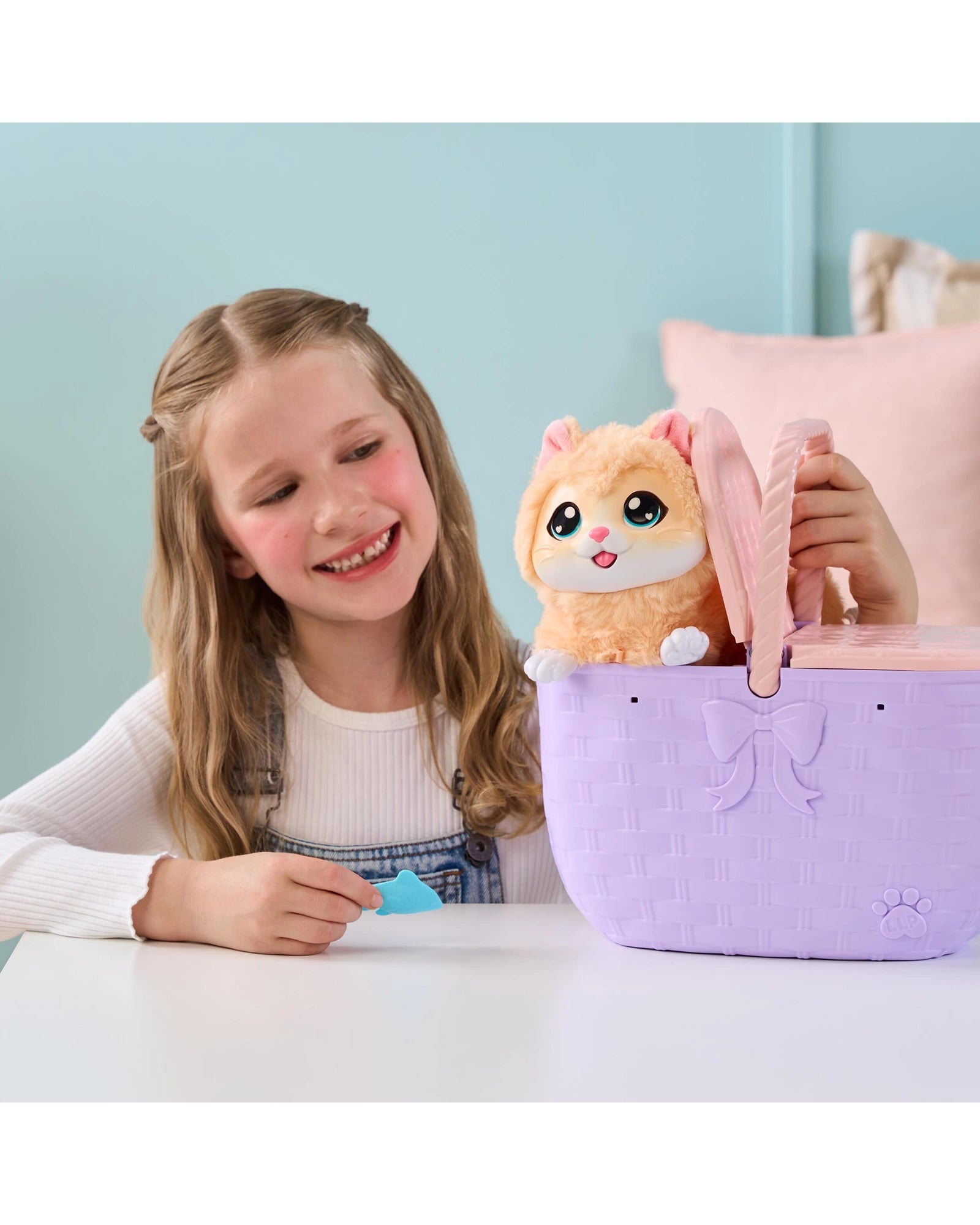 LLP Mama Surprise Kitty Playset