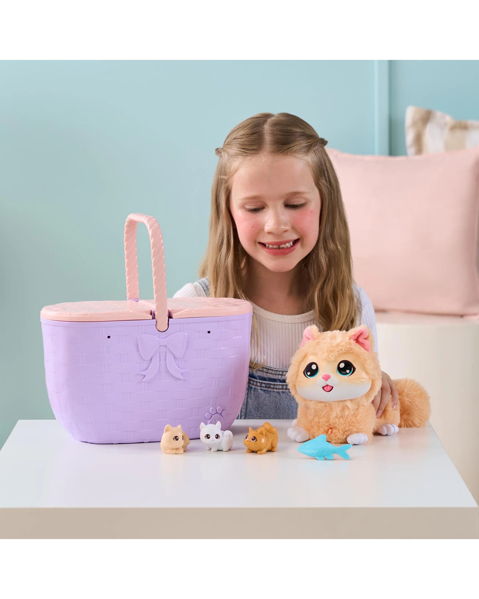 LLP Mama Surprise Kitty Playset
