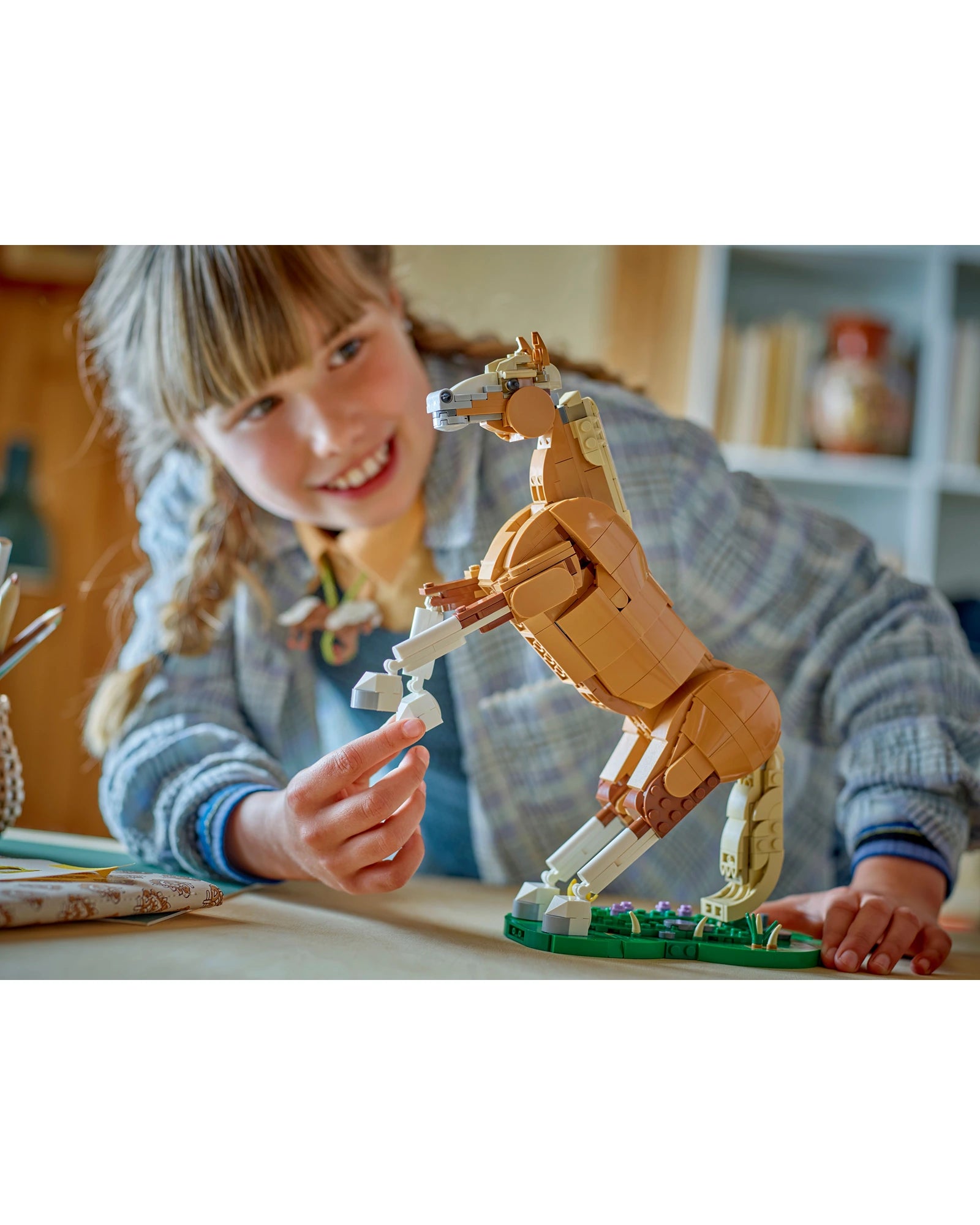 31166 Beautiful Horse