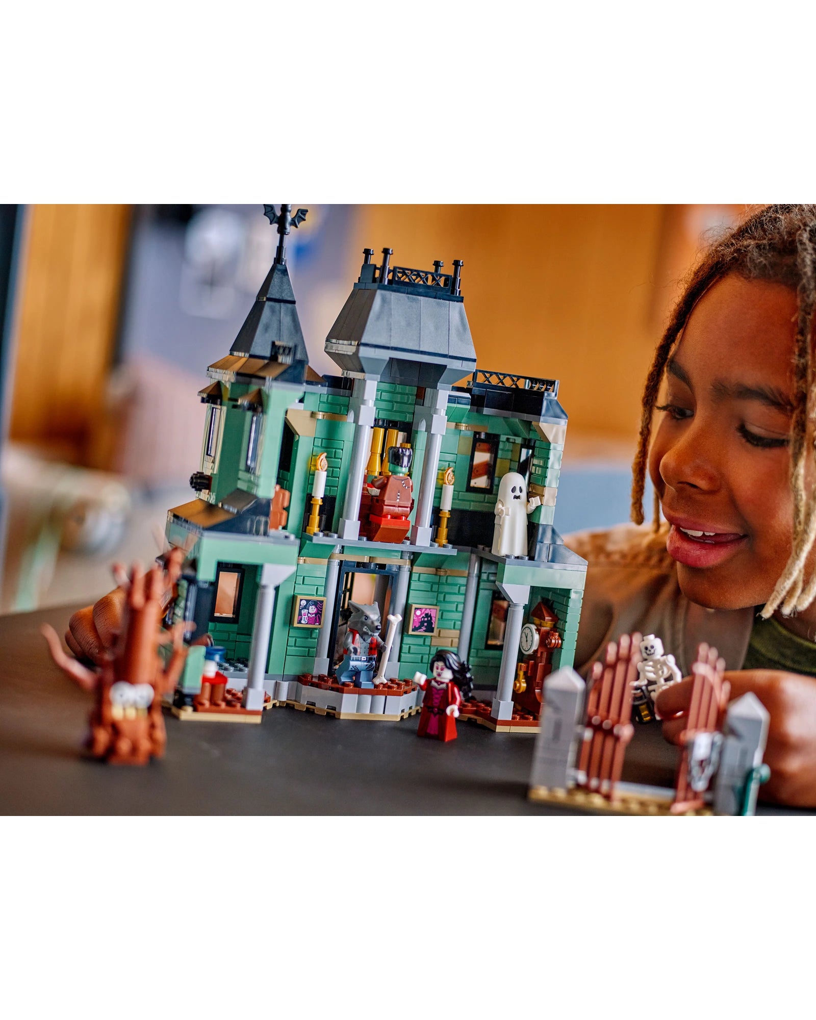 31167 Haunted Mansion