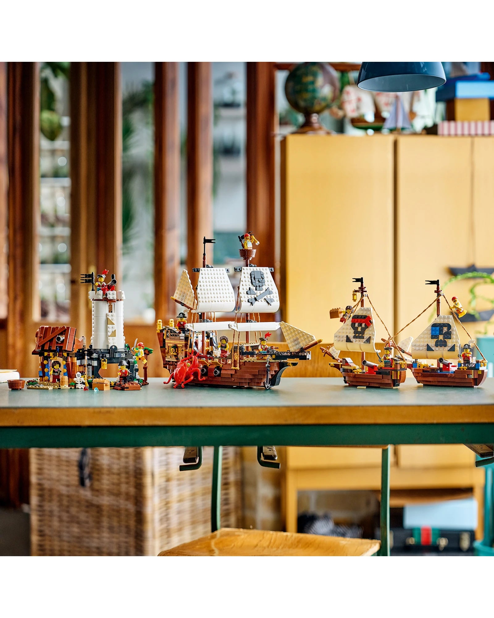31387 Iconic Pirate Ship
