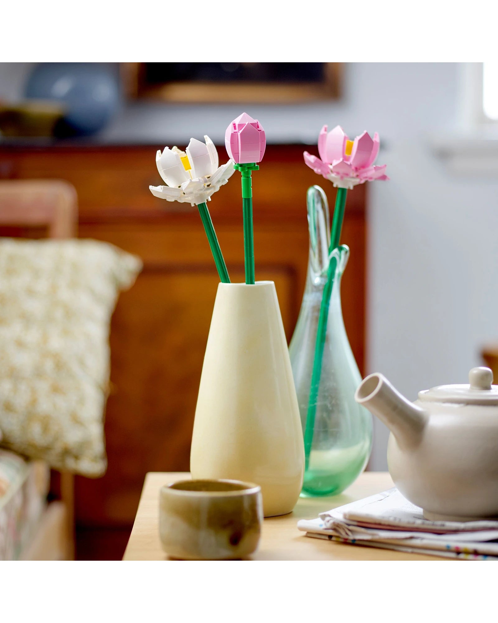 40647 Lotus Flowers