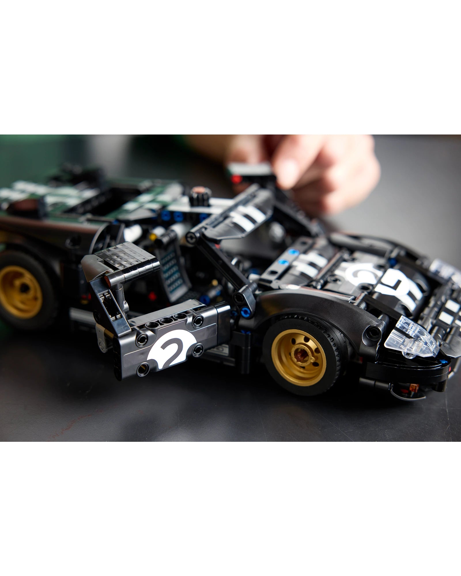 42223 1966 Ford GT40 MKII Race Car