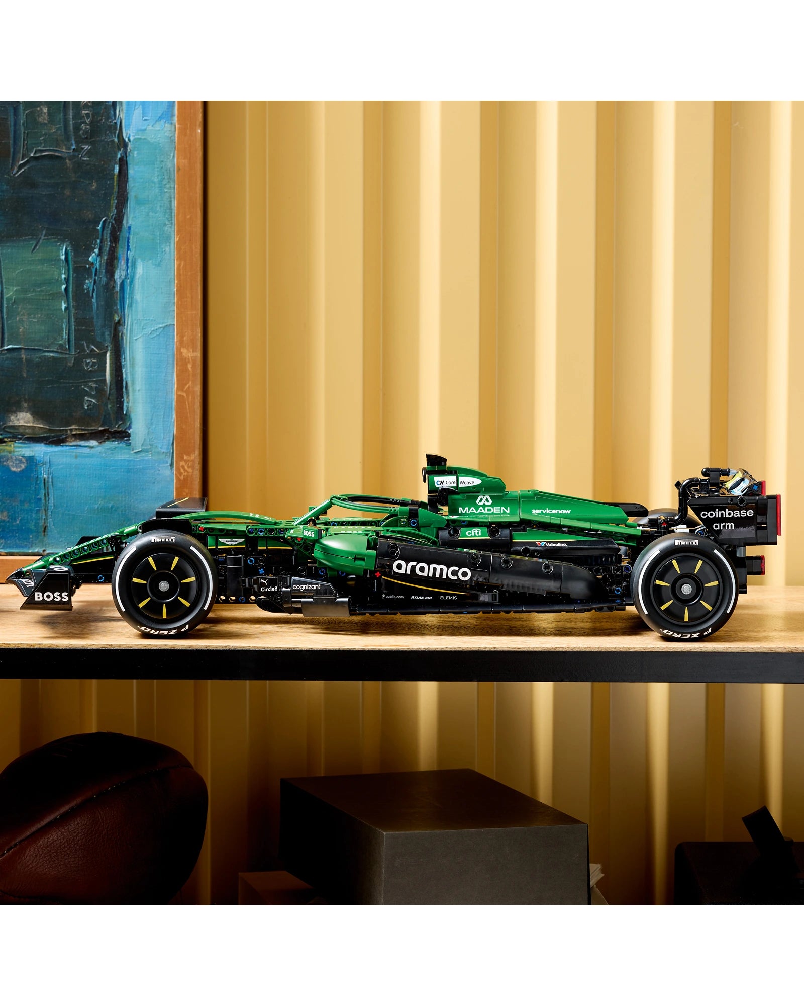 42240 Aston Martin F1 Car