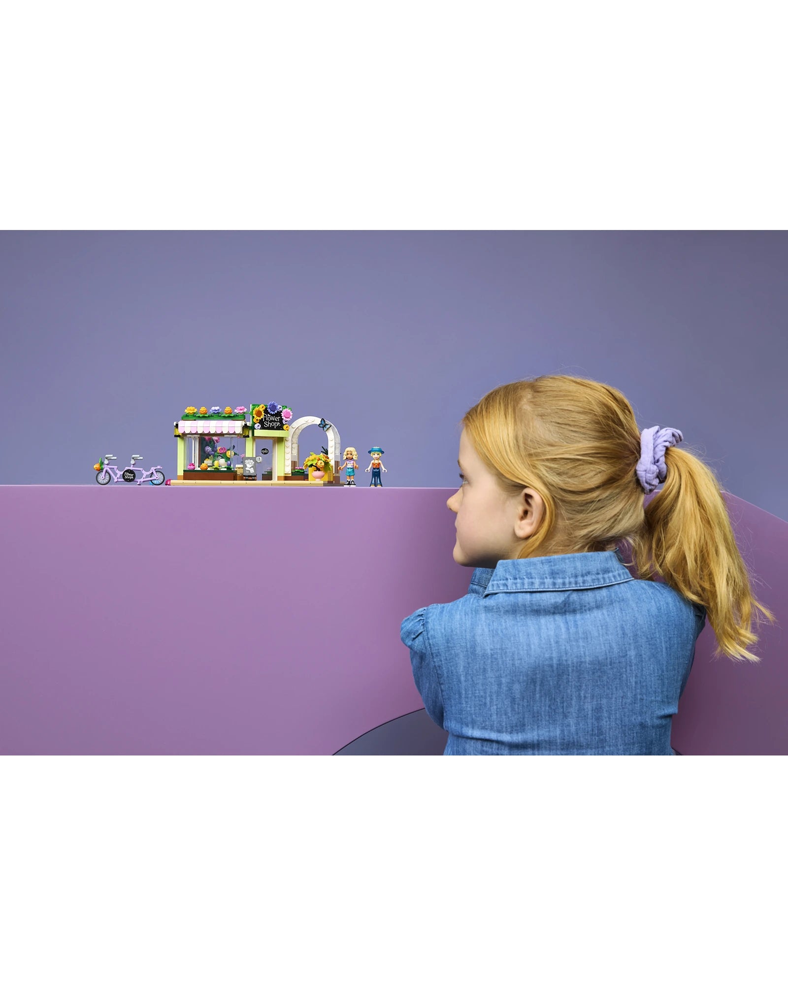 42693 Creative Flower Shop