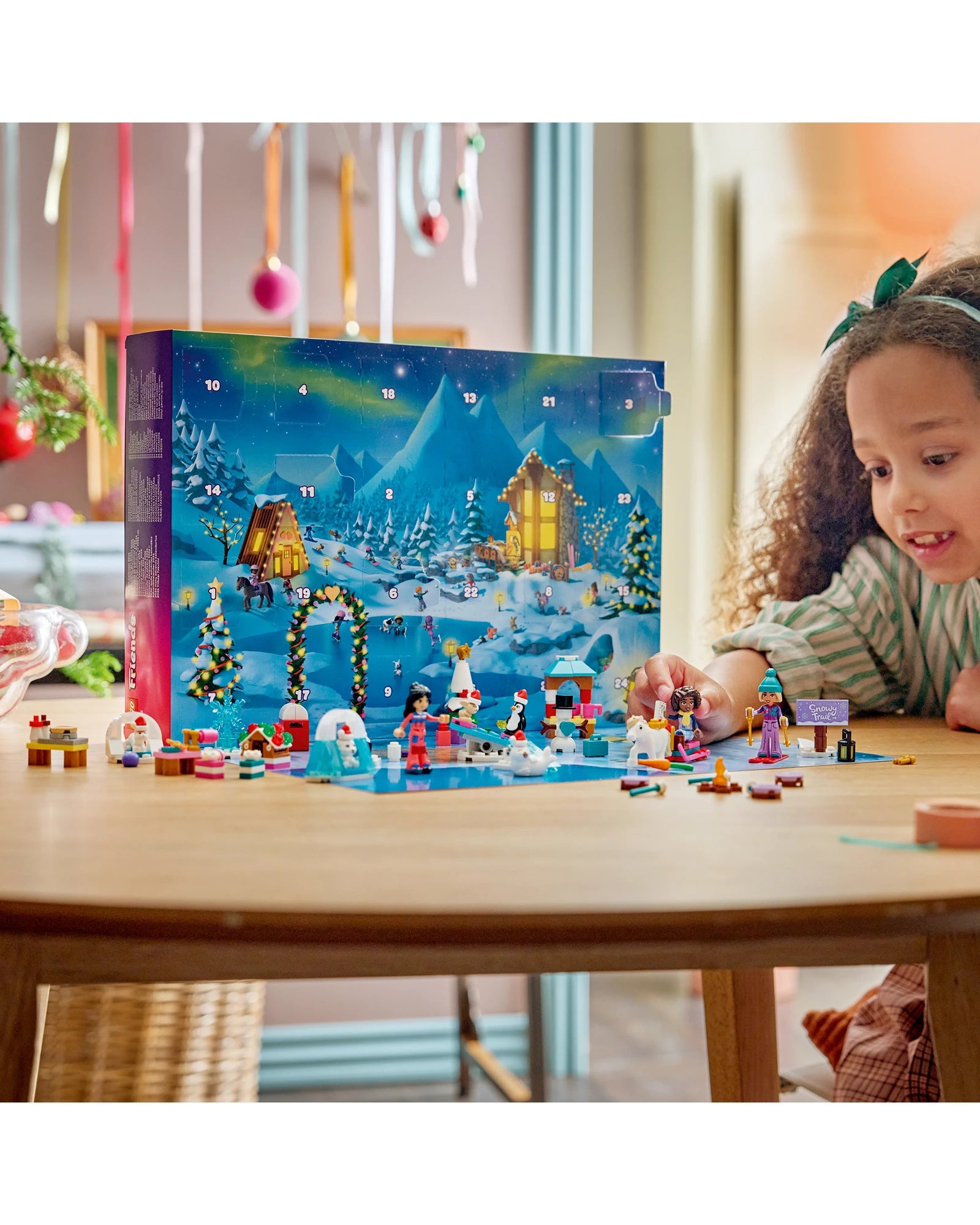 42698 Friends Adven Calendar 2026