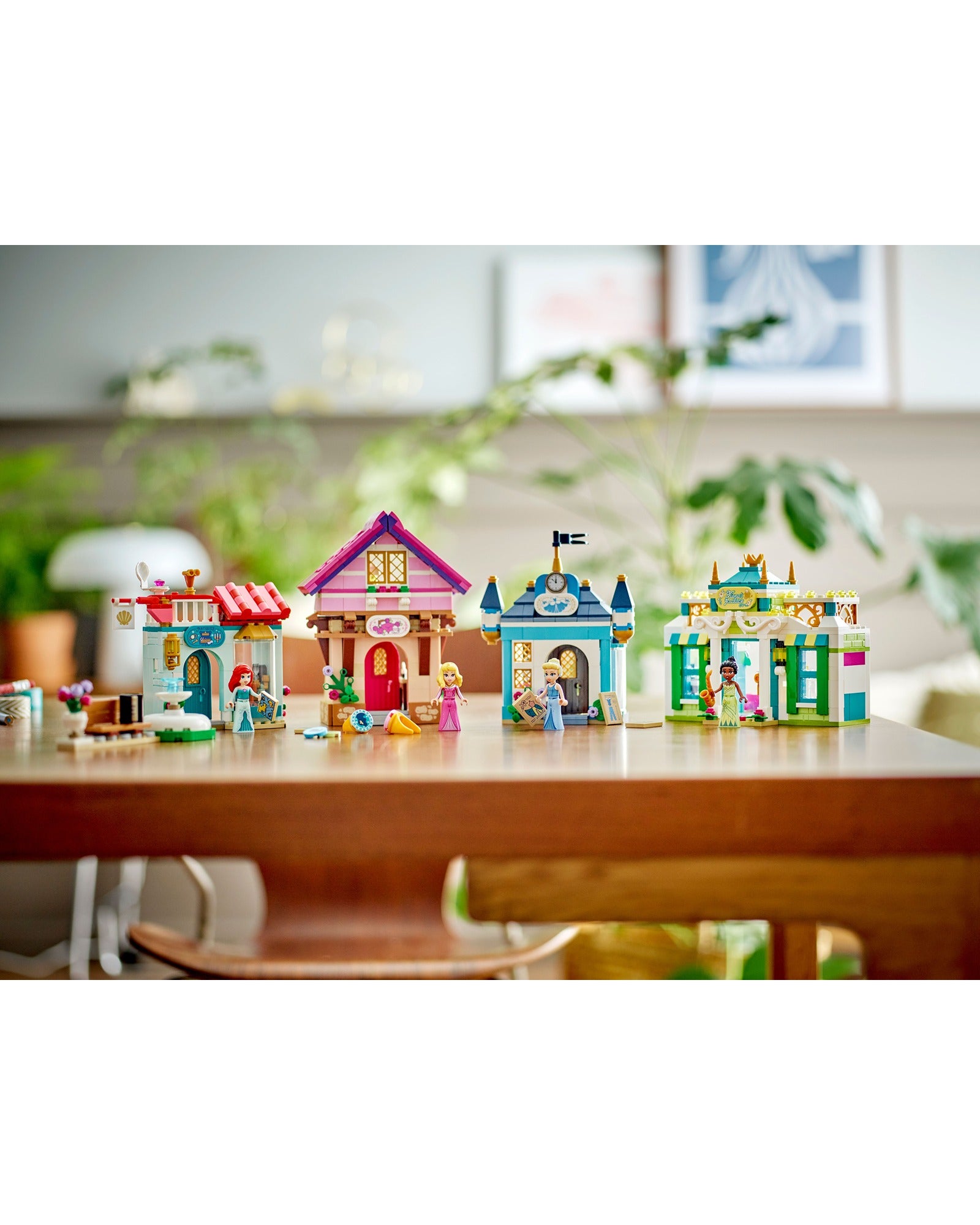 43246 Disney Princess Market Adventure