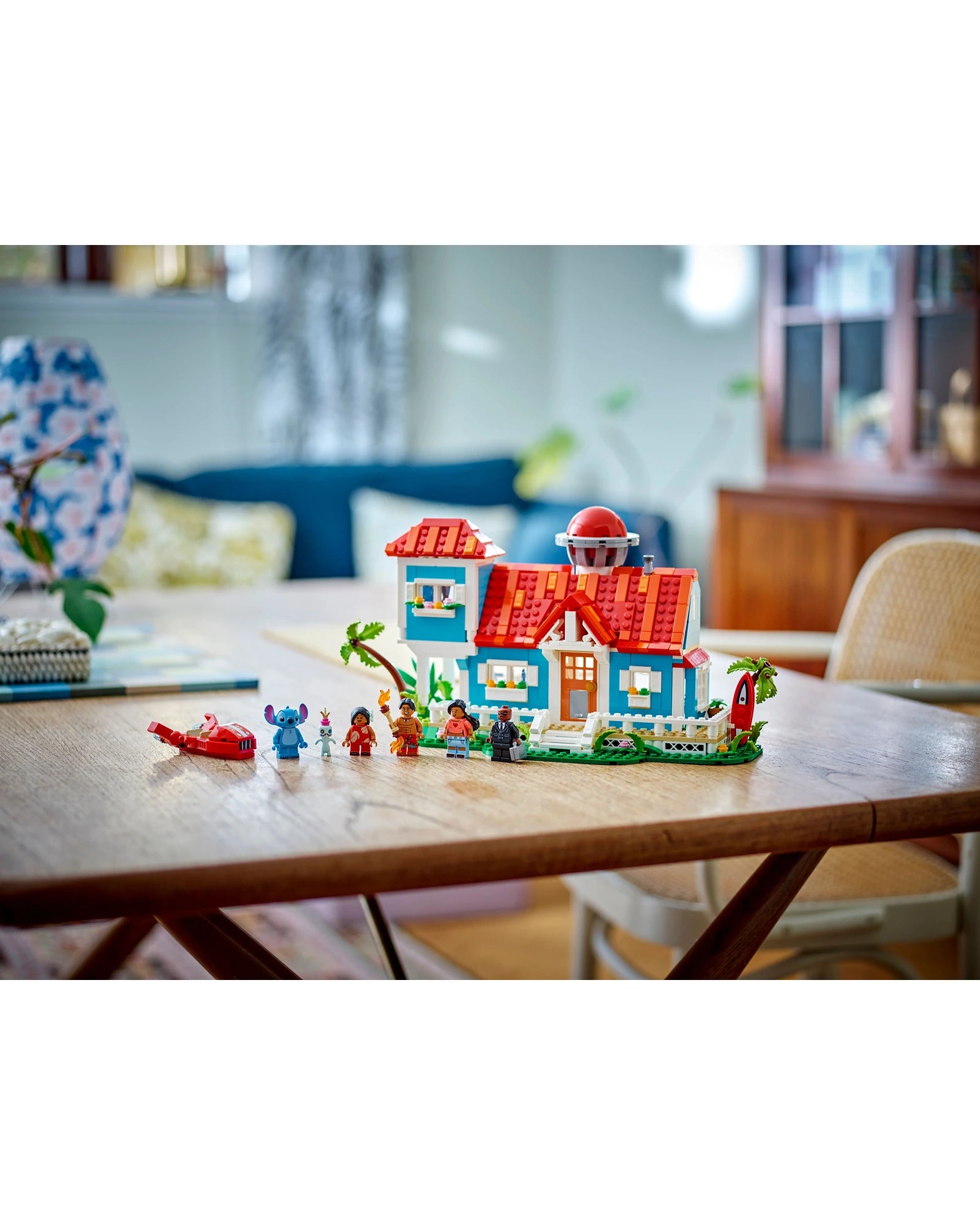 43268 Lilo and Stitch Beach House