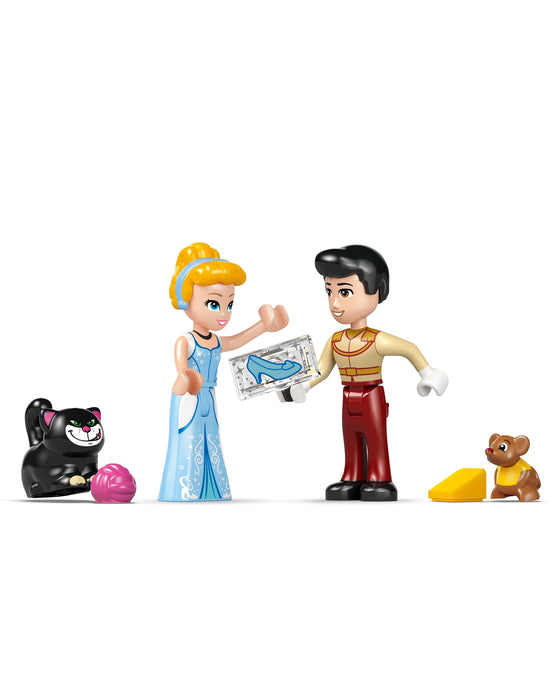 43275 Cinderellas Castle & Horse Carriage