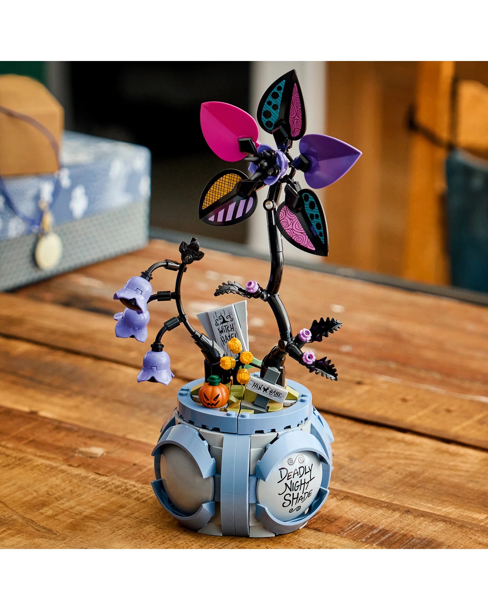 43288 Sallys Flowerpot