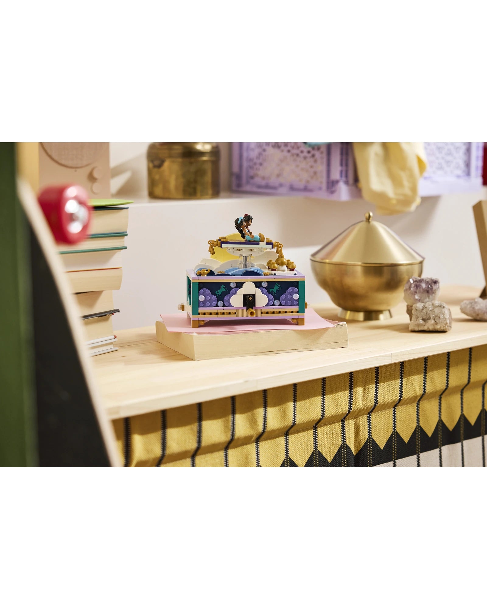 43295 Jasmines Jewelry Box