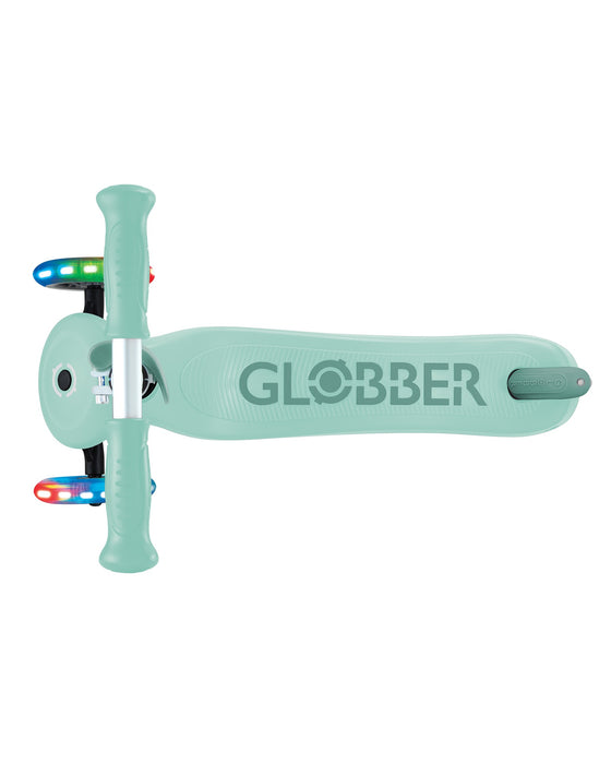 Globber Go Up Lights V2 Mint