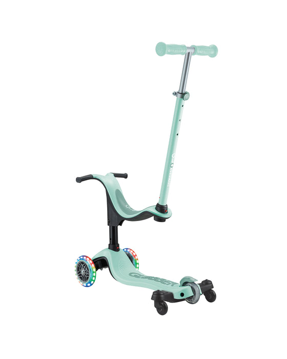 Globber Go Up Sporty Lights 360