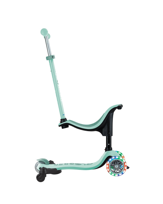 Globber Go Up Sporty Lights 360