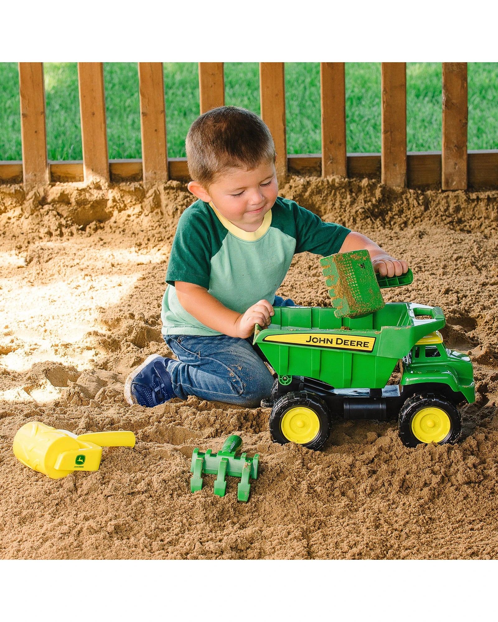 John Deere 38cm Big Scoop Dump Truck with Sand Tools