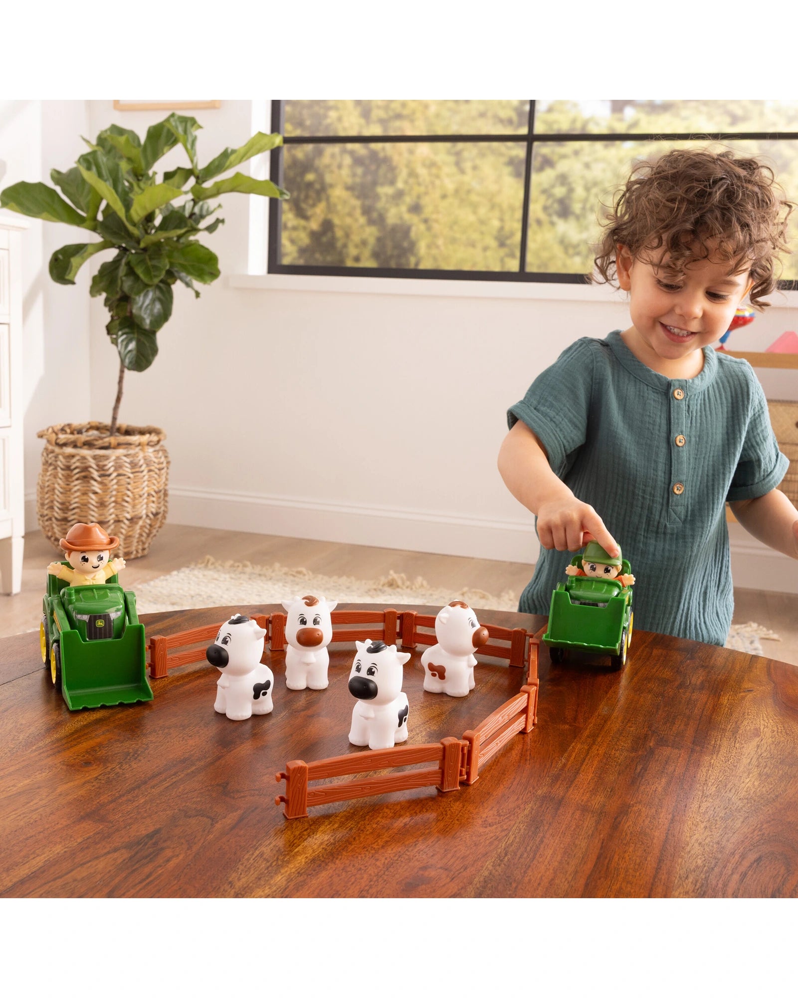 John Deere The Cows are Out Farm Set