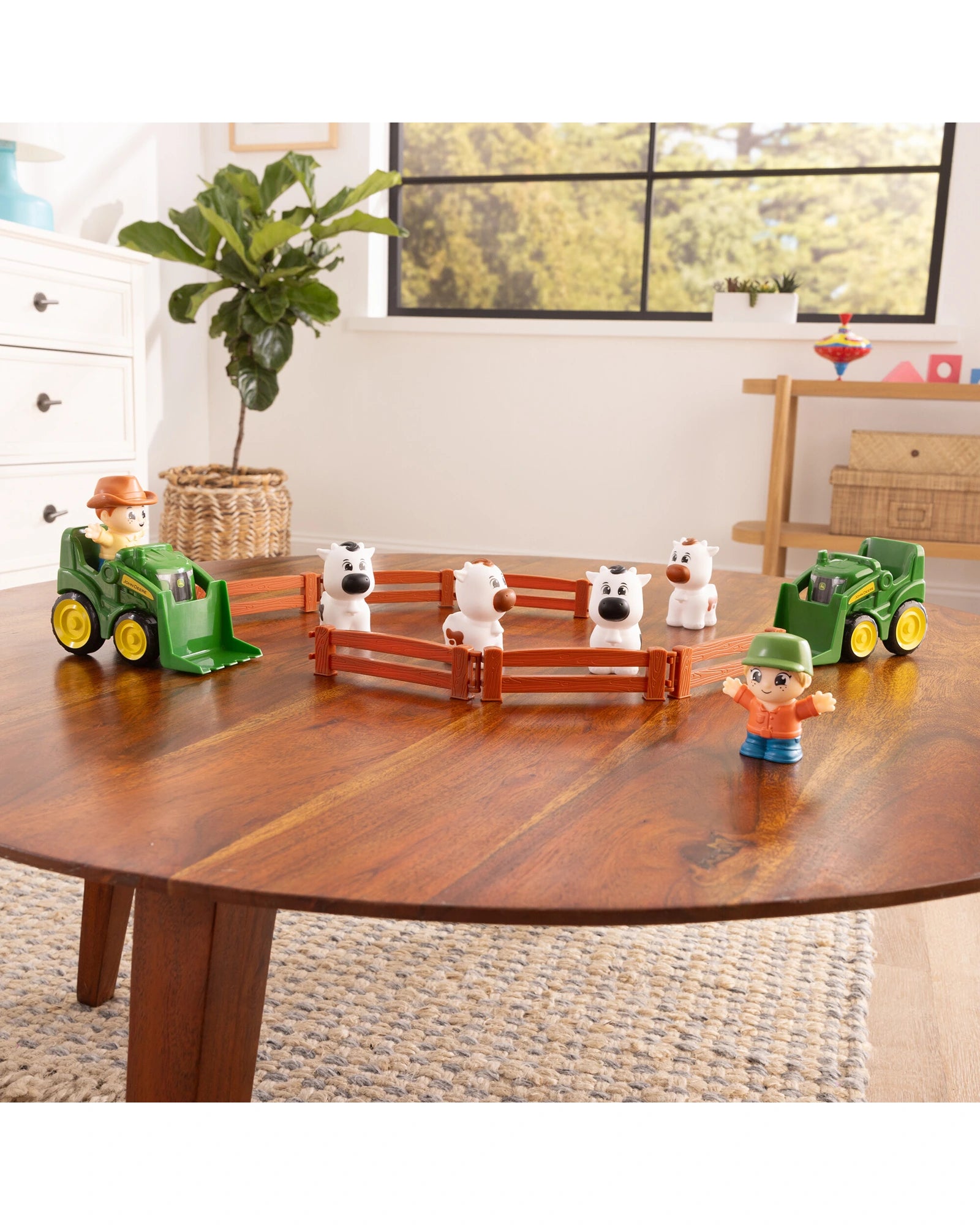 John Deere The Cows are Out Farm Set