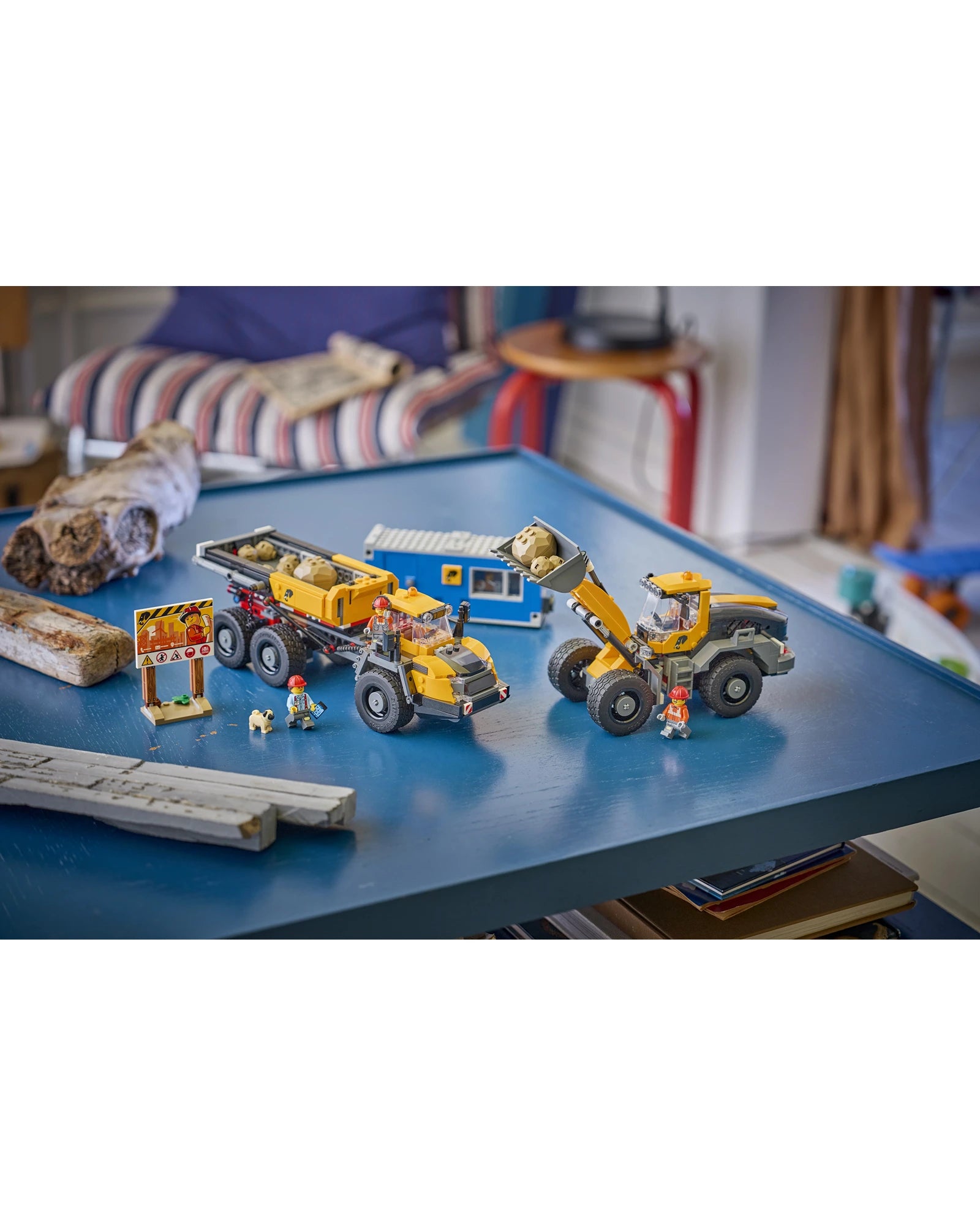 60494 Dump Truck & Front End Loader