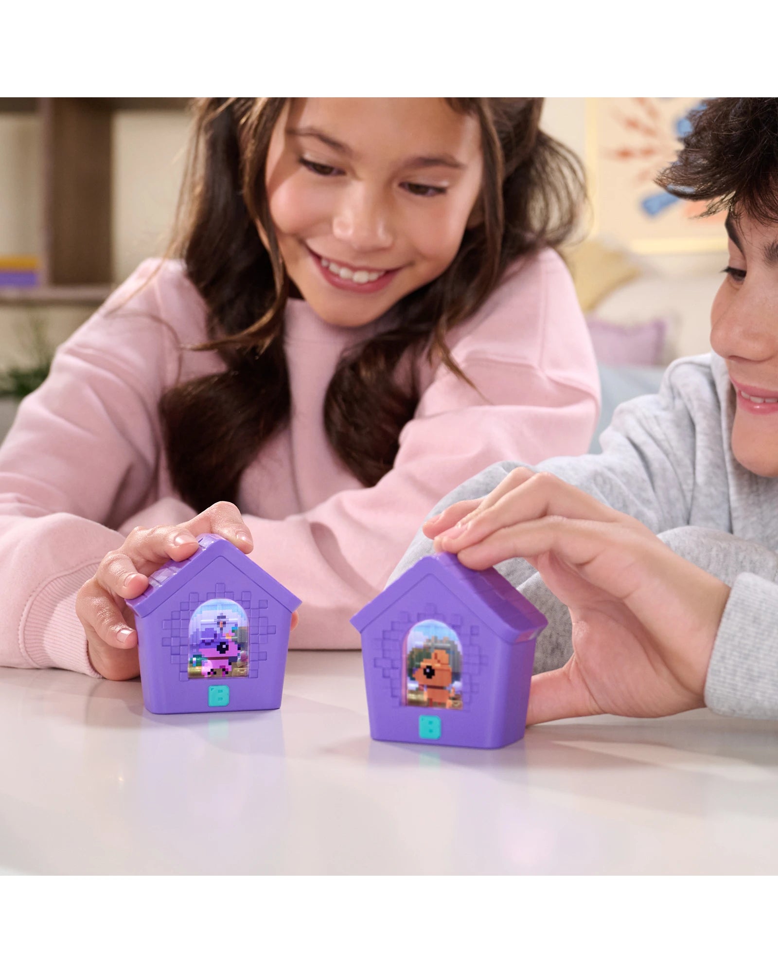 Bitzee Interactive Digital Pet - Doghouse
