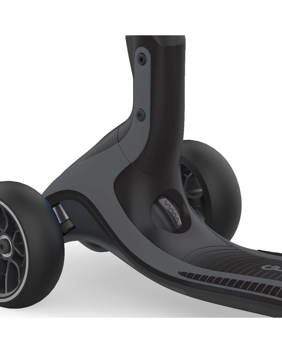Globber Ultimum 3 Wheel Scooter