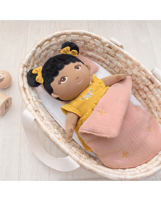 Doll moses shop basket with bedding