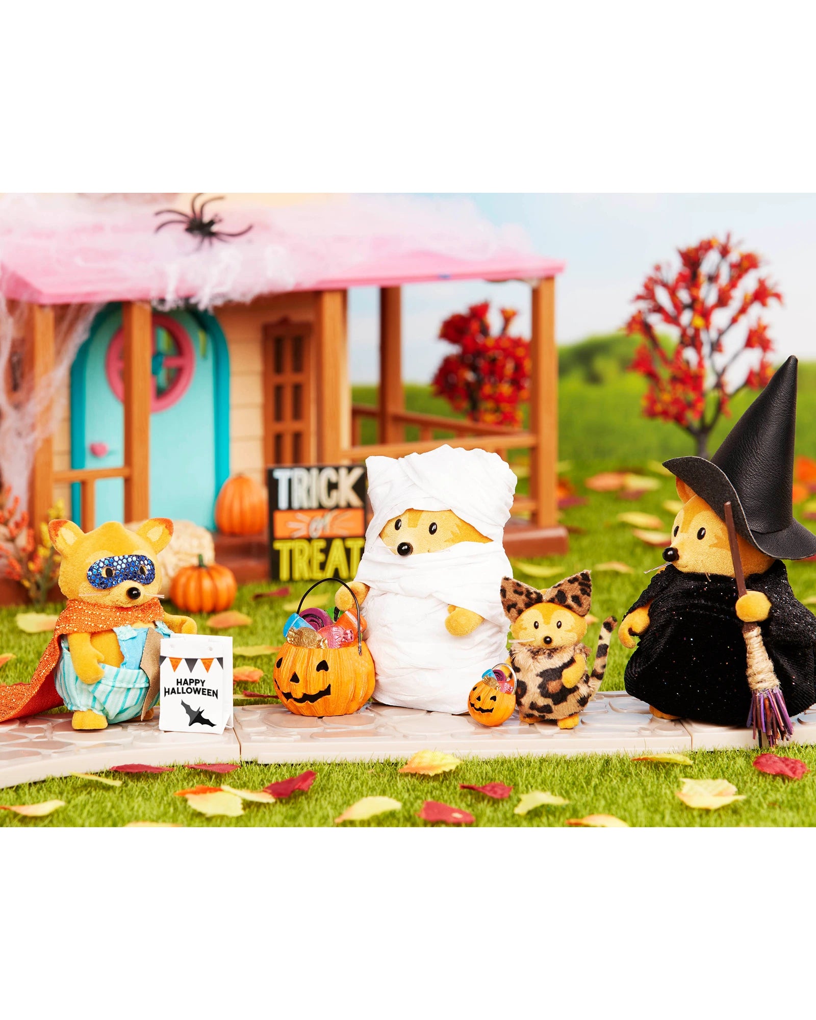 The Tippytail Foxes Miniature Animal Figurine Set