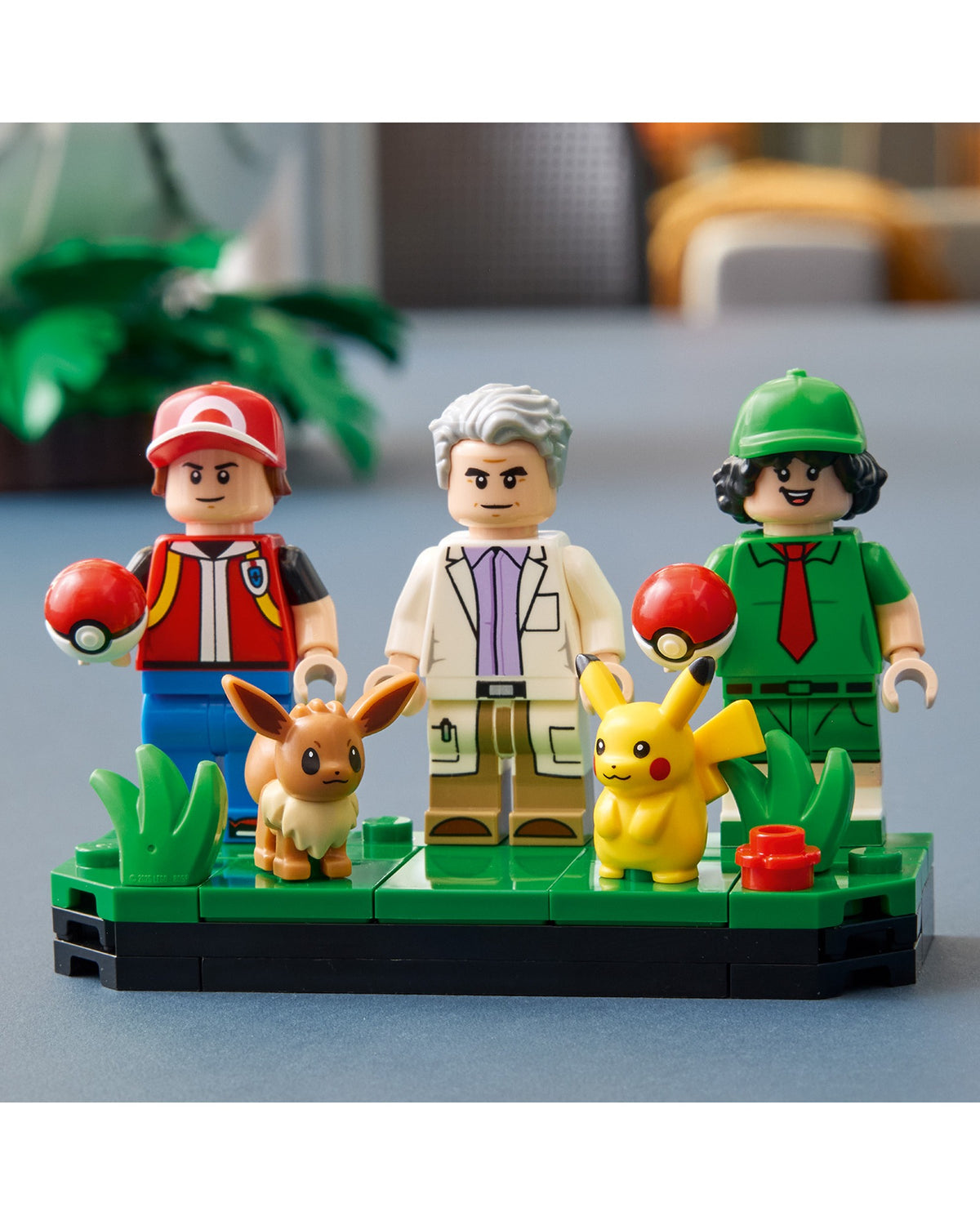 72154 Iconic Trainer Moments Pokeball