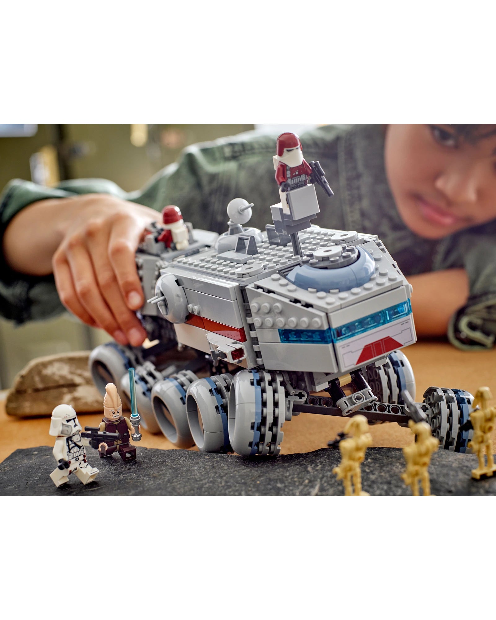 75413 Republic Juggernaut
