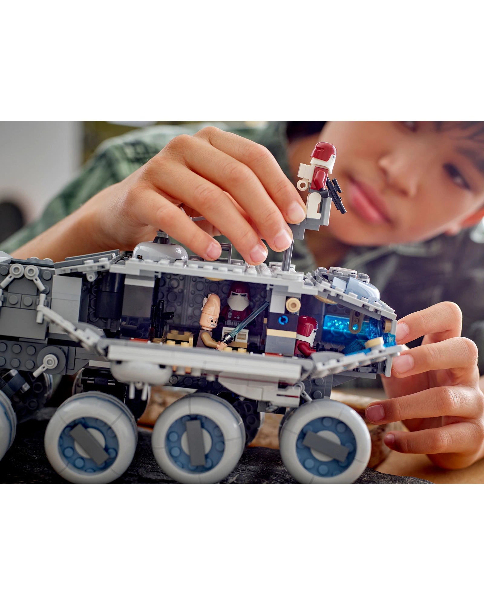 75413 Republic Juggernaut