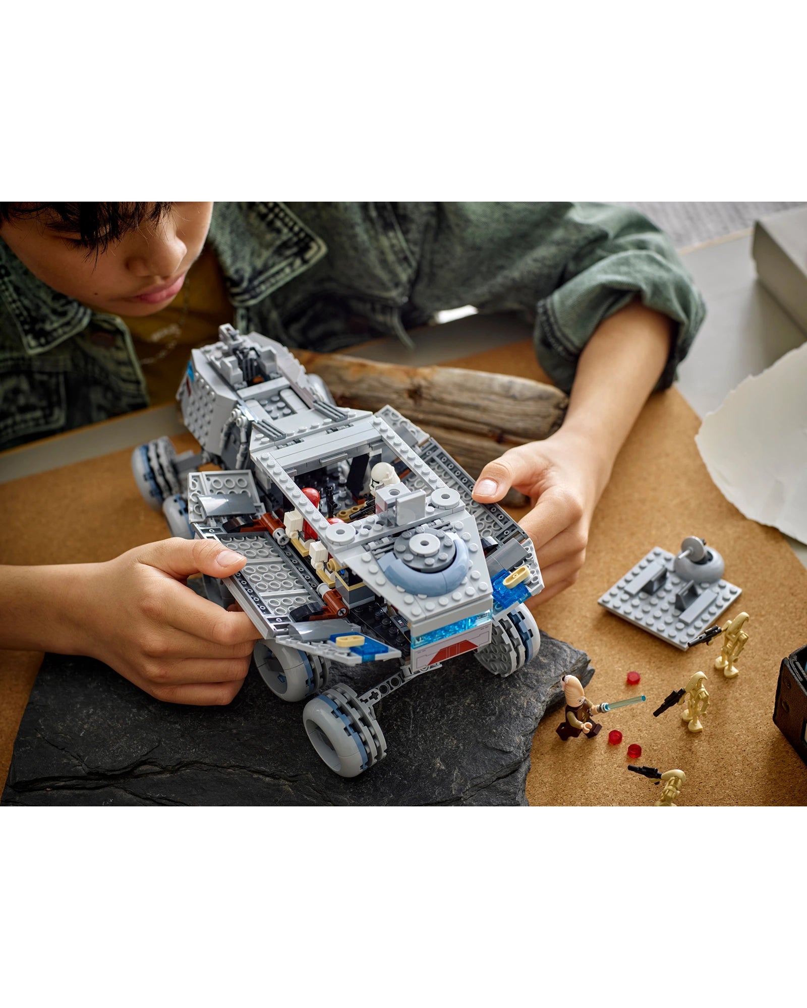 75413 Republic Juggernaut