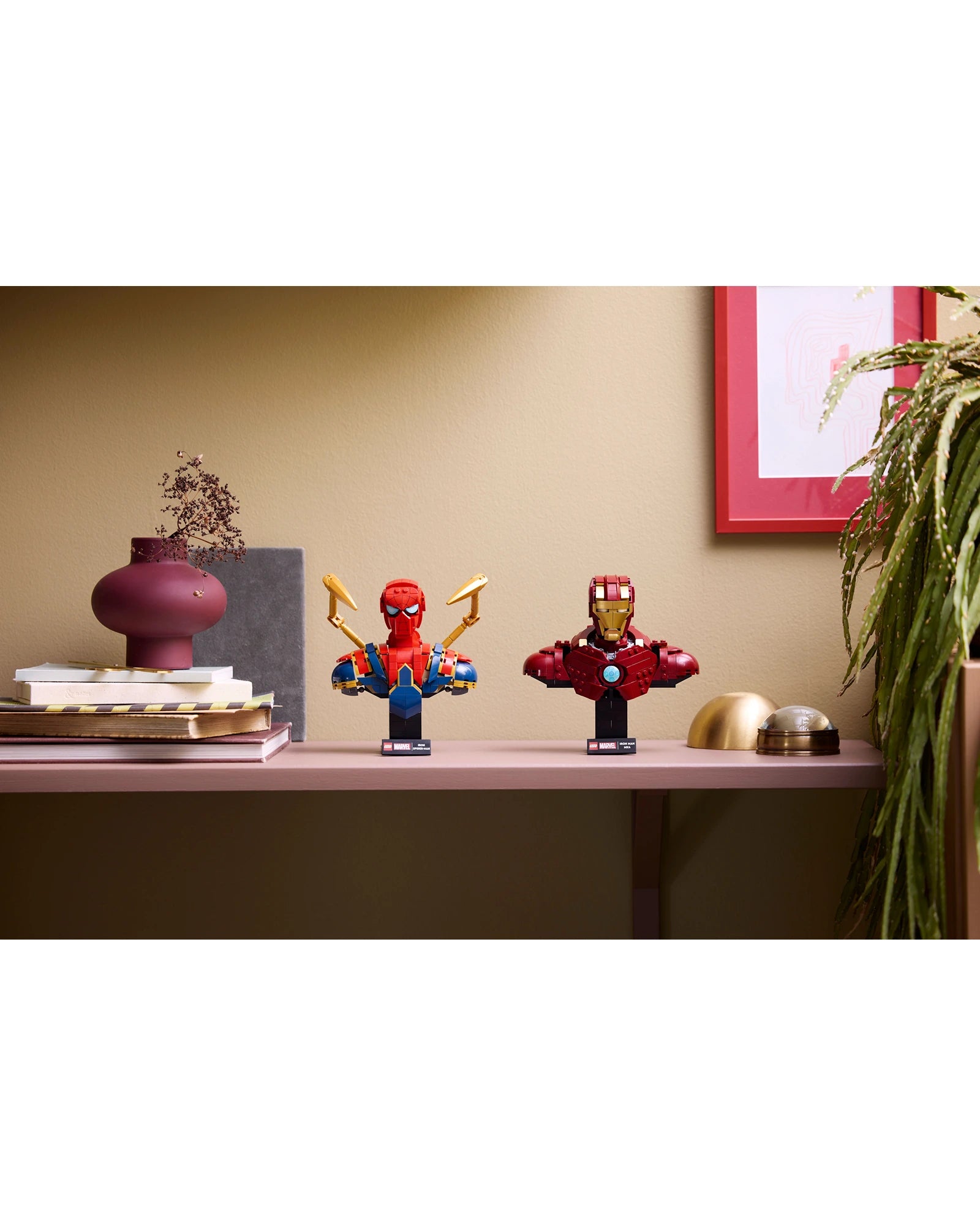 76326 Iron Spider-Man Bust