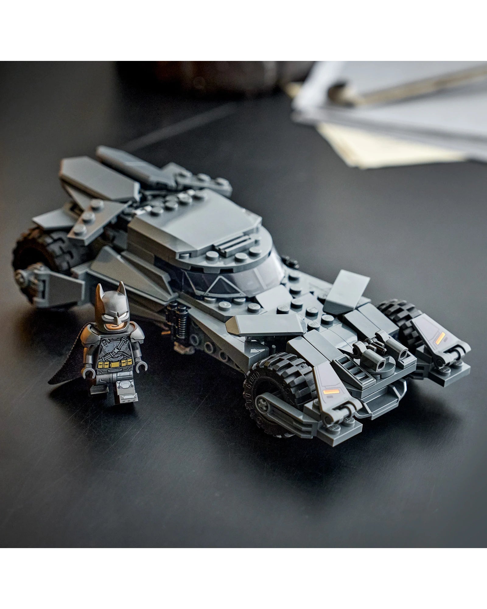 76331 Batman v Superman Batmobile