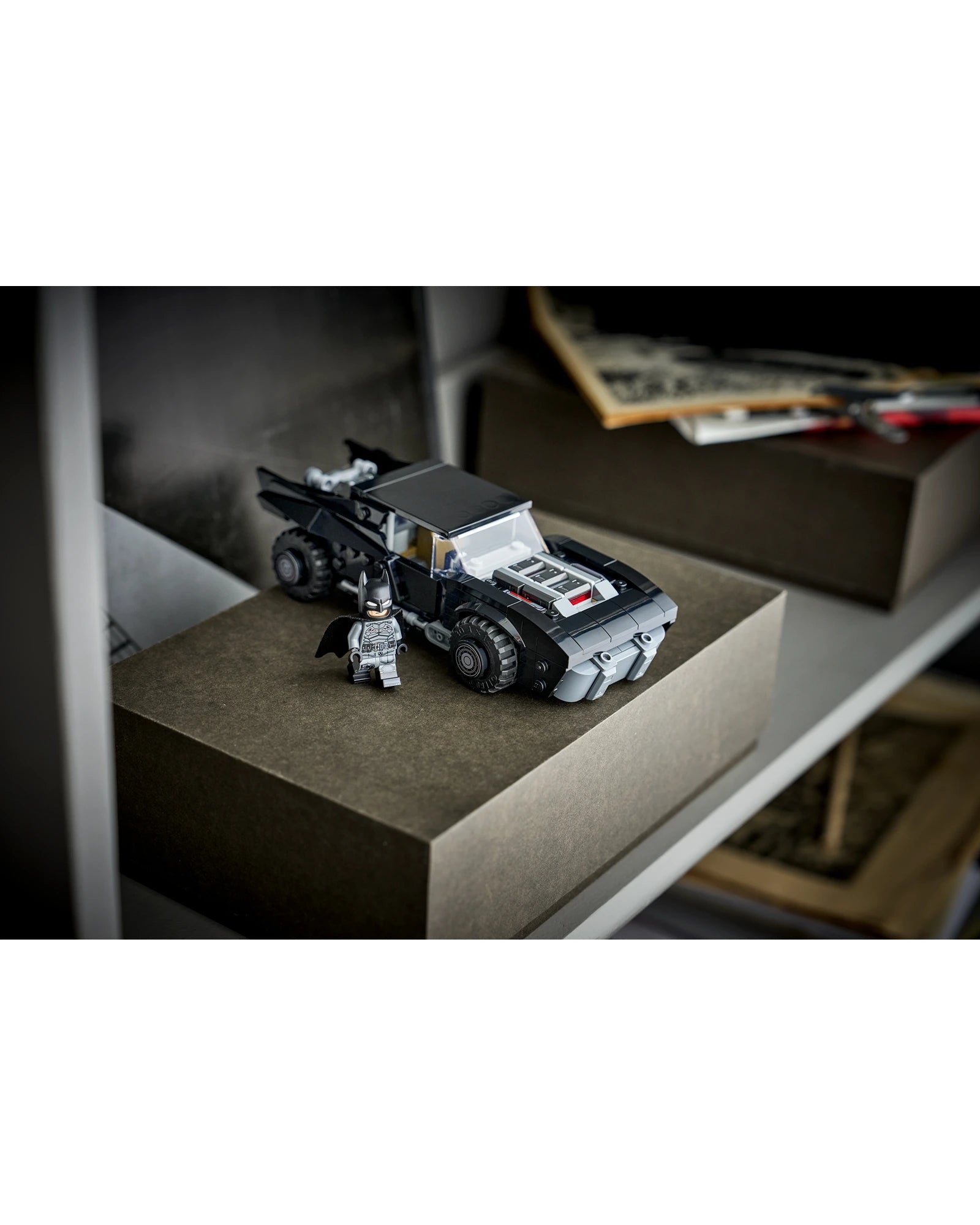 76332 The Batman Batmobile