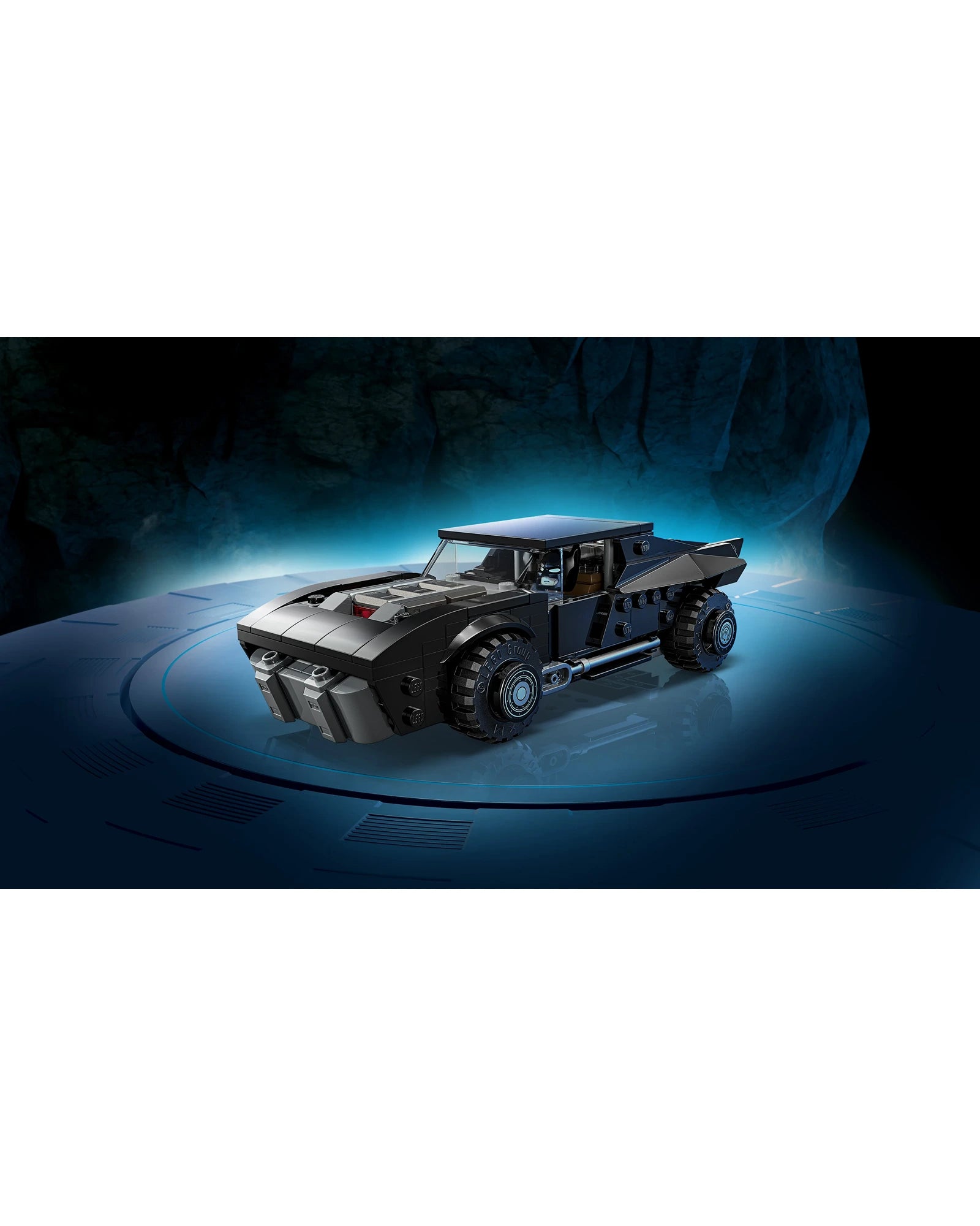 76332 The Batman Batmobile