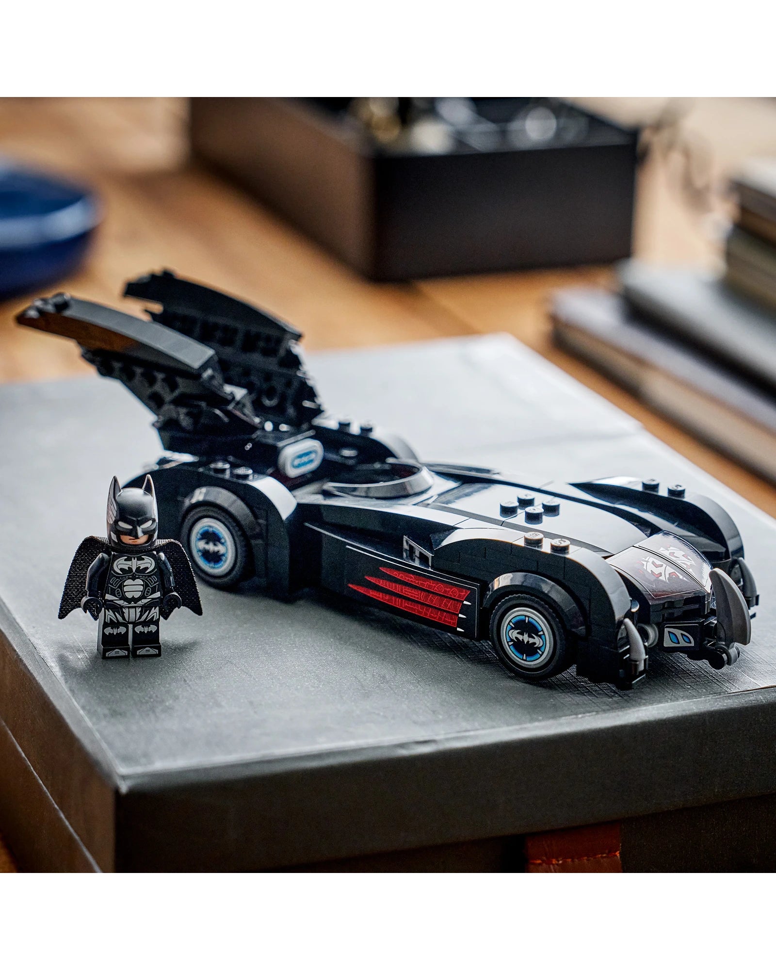 76333 Batman & Robin Batmobile