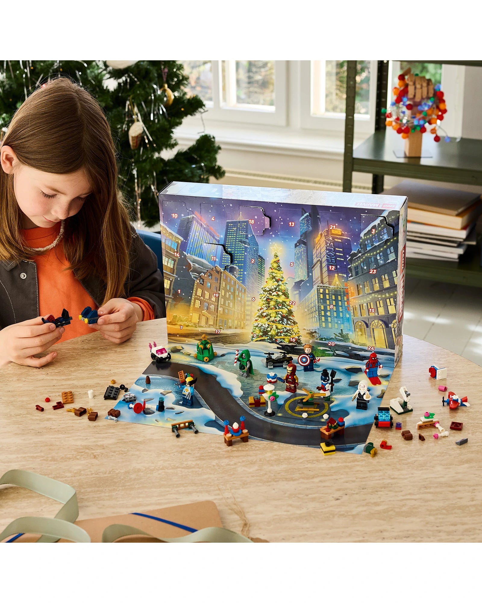 76340 Super Heroes Advent Calendar 2026
