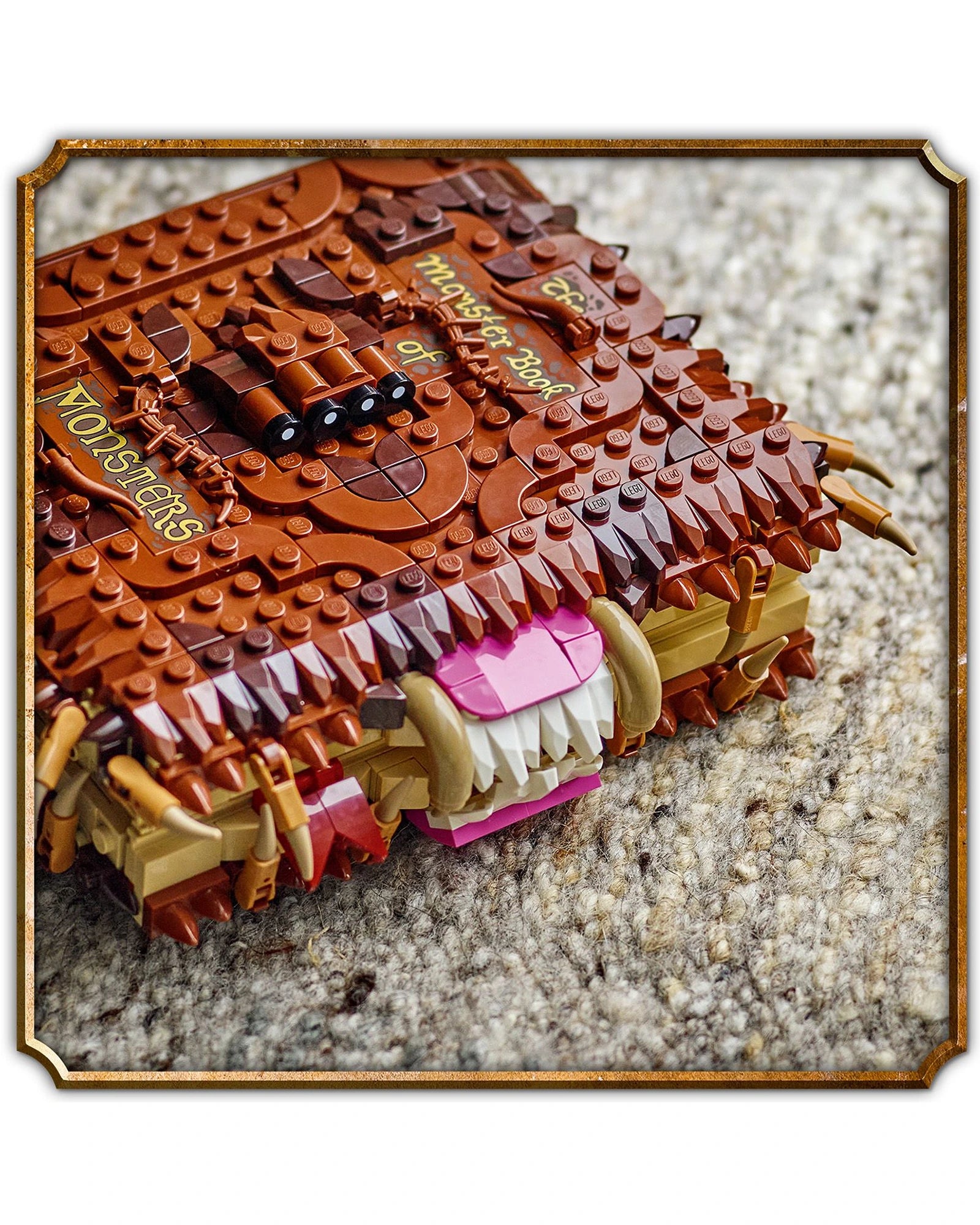 76449 Chomping Monster Book of Monsters