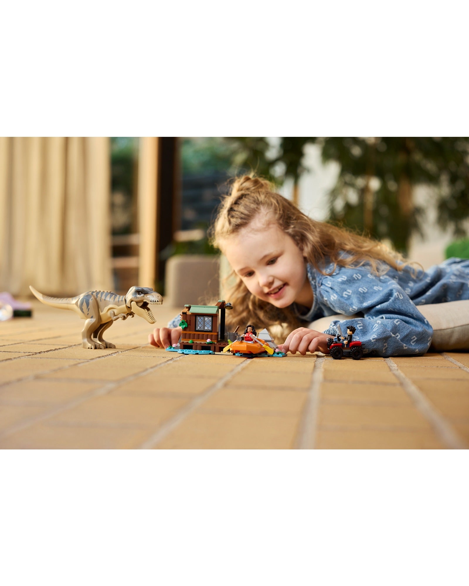 76975 T.rex River Escape