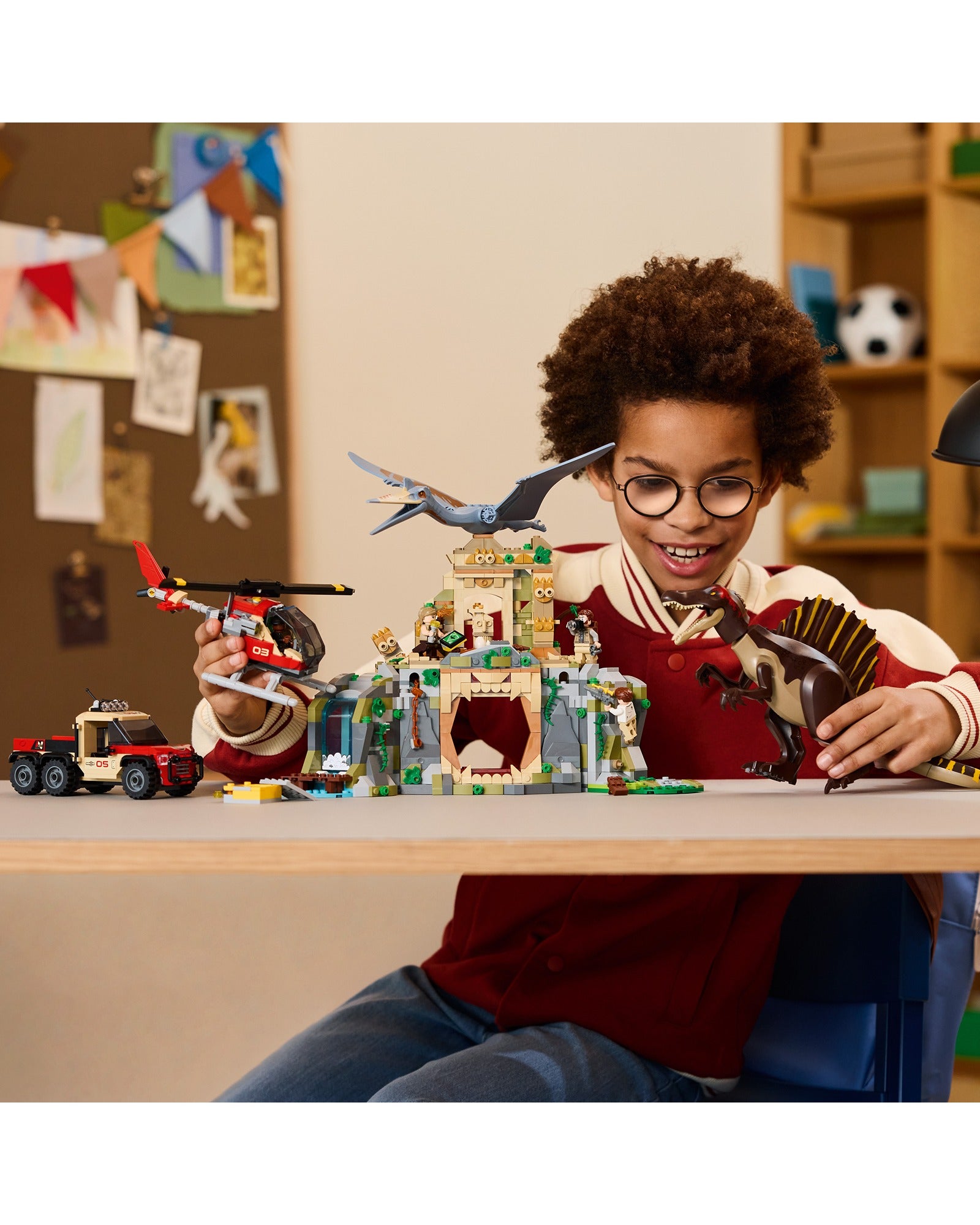 76976 Spinosaurus & Quetzalcoatlus Air Mission