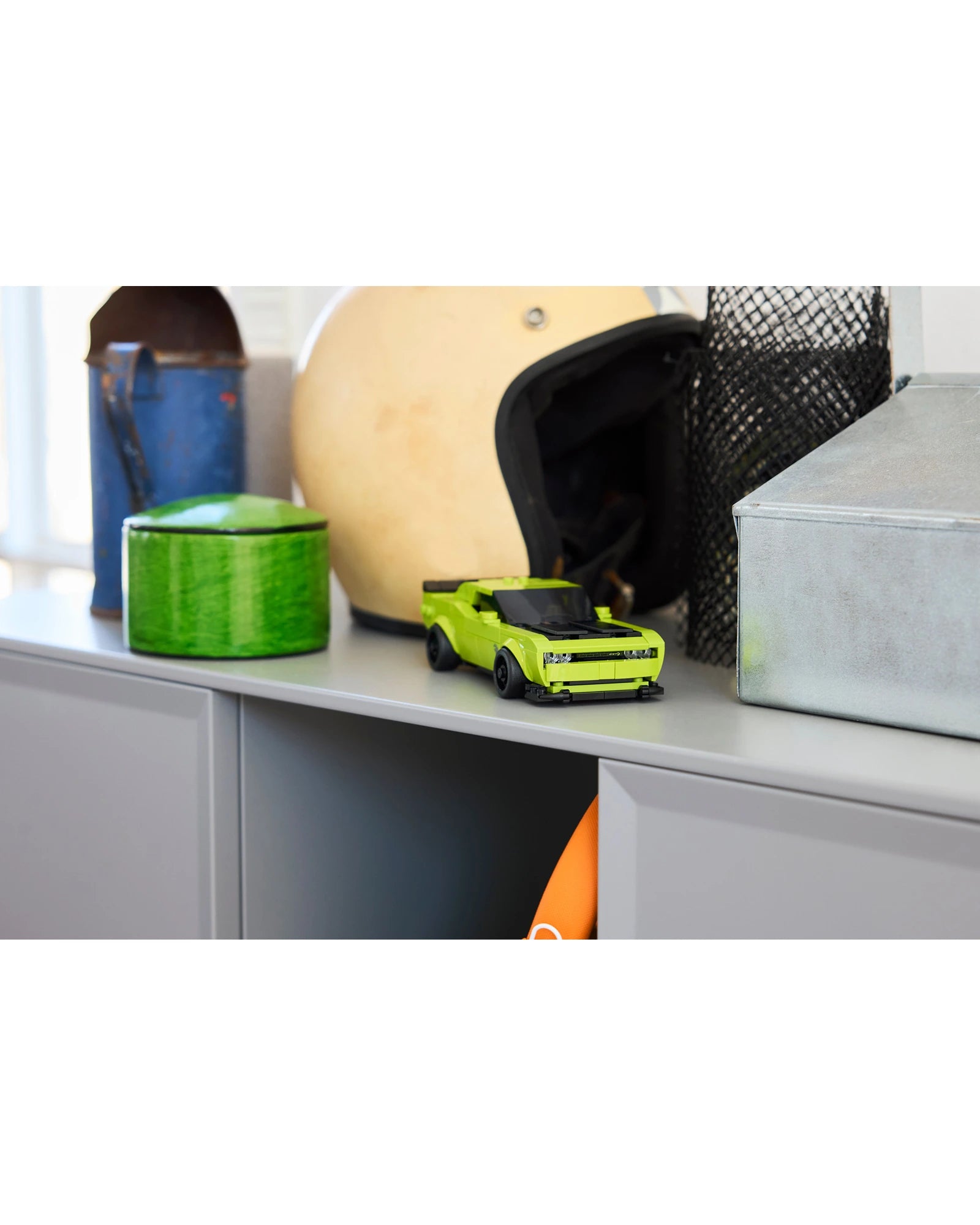 77237 Dodge Challenger SRT Hellcat Sports Car