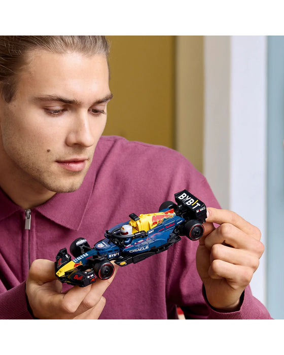 77243 Oracle Red Bull RB20 F1 Race Car