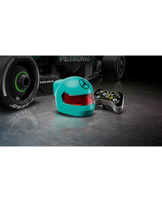 77244 Mercades-AMG F1 W15 Race Car